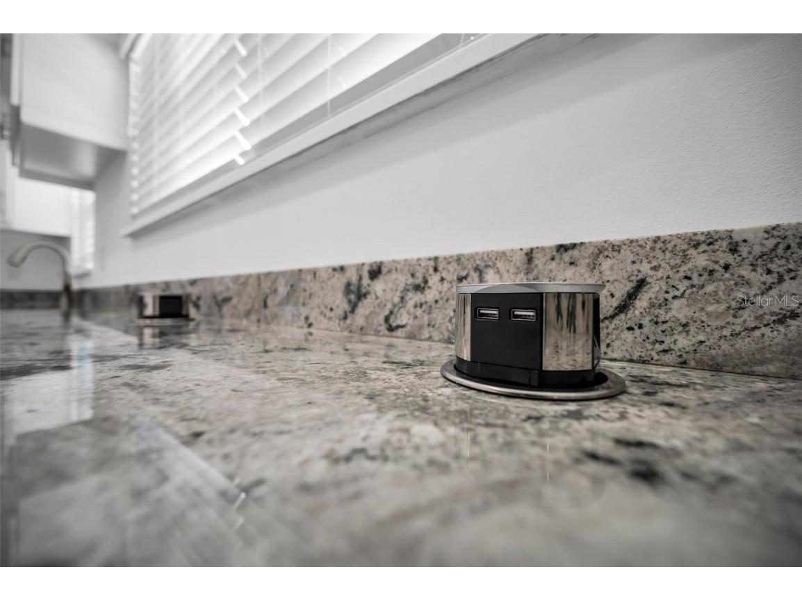 14125 N Bayshore Drive Madeira Beach FL 33708 TB8438525 image13