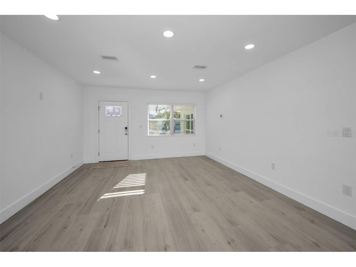 14125 N Bayshore Drive Madeira Beach FL 33708 TB8438525 image18