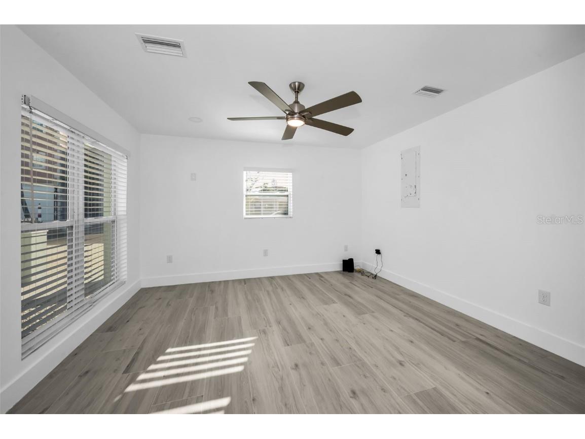 14125 N Bayshore Drive Madeira Beach FL 33708 TB8438525 image23