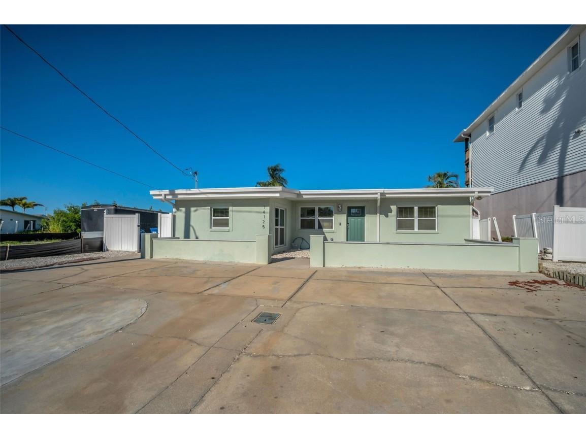 14125 N Bayshore Drive Madeira Beach FL 33708 TB8438525 image35