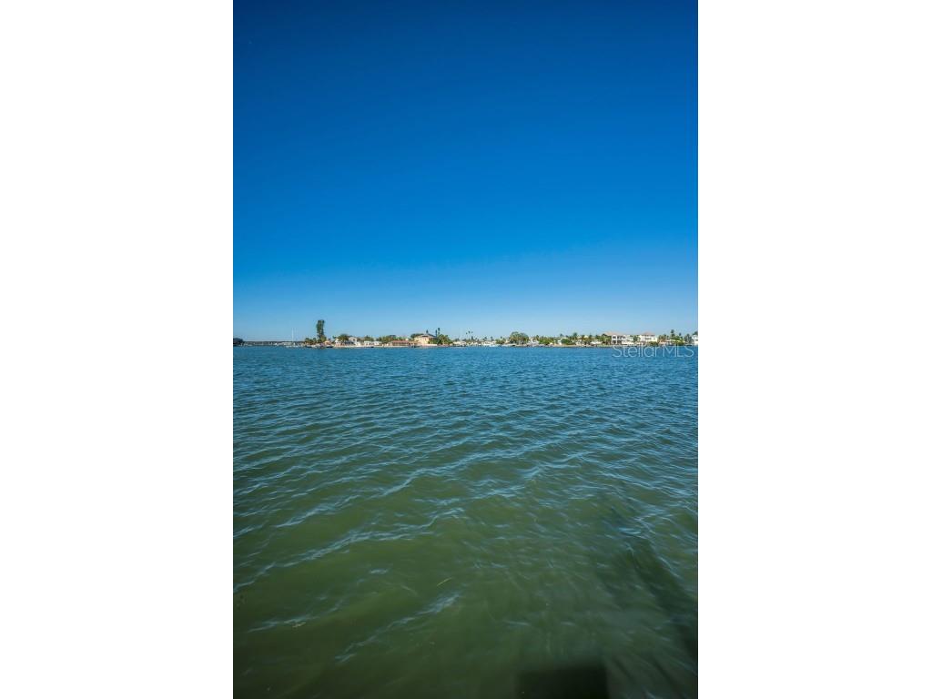 14125 N Bayshore Drive Madeira Beach FL 33708 TB8438525 image39