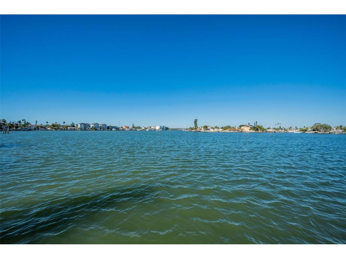 14125 N Bayshore Drive Madeira Beach FL 33708 TB8438525 image42