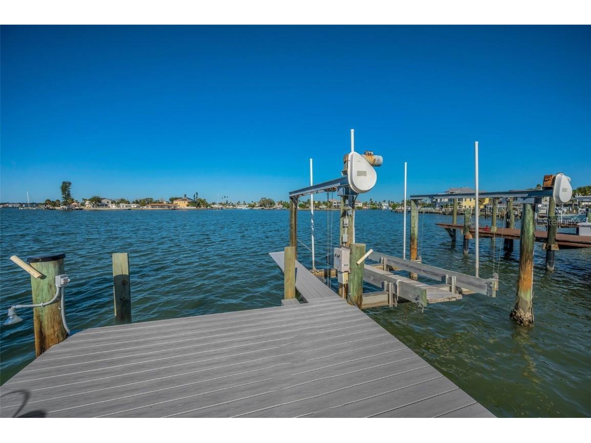 14125 N Bayshore Drive Madeira Beach FL 33708 TB8438525 image43