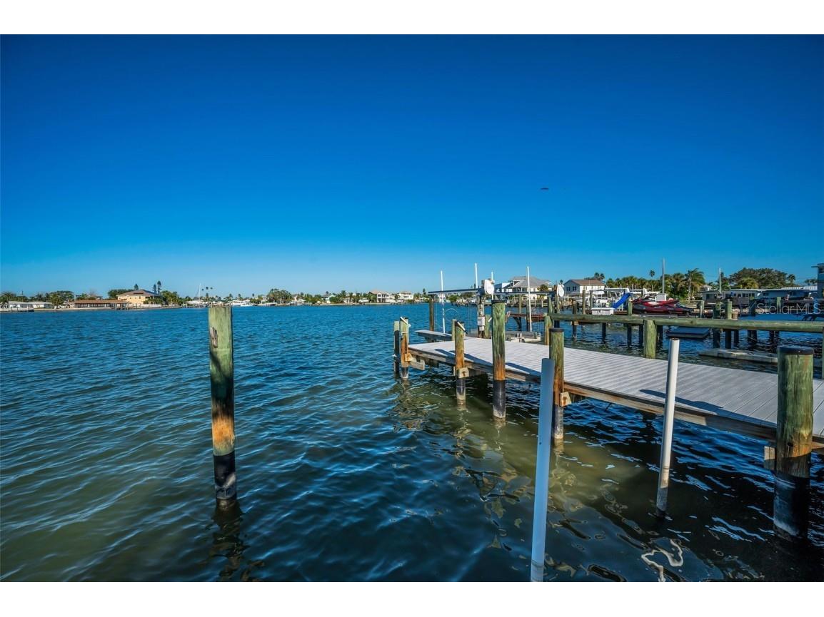 14125 N Bayshore Drive Madeira Beach FL 33708 TB8438525 image44