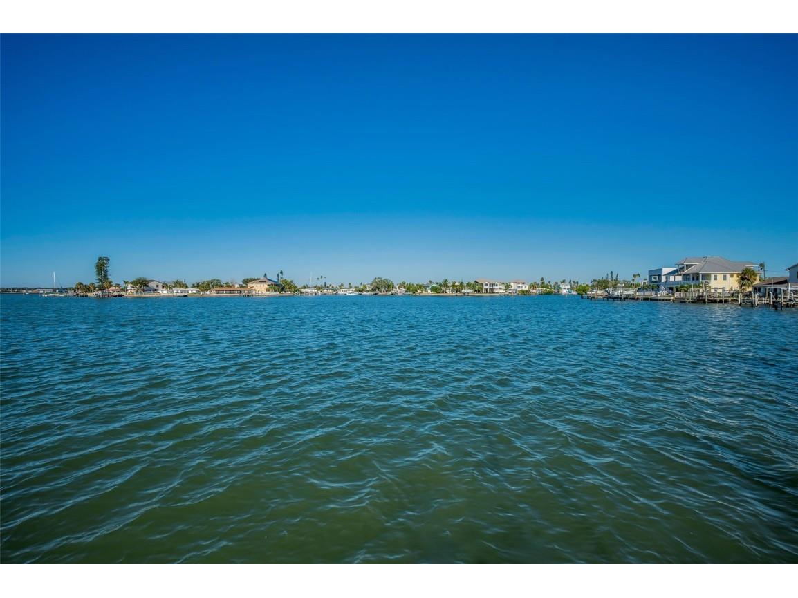 14125 N Bayshore Drive Madeira Beach FL 33708 TB8438525 image46