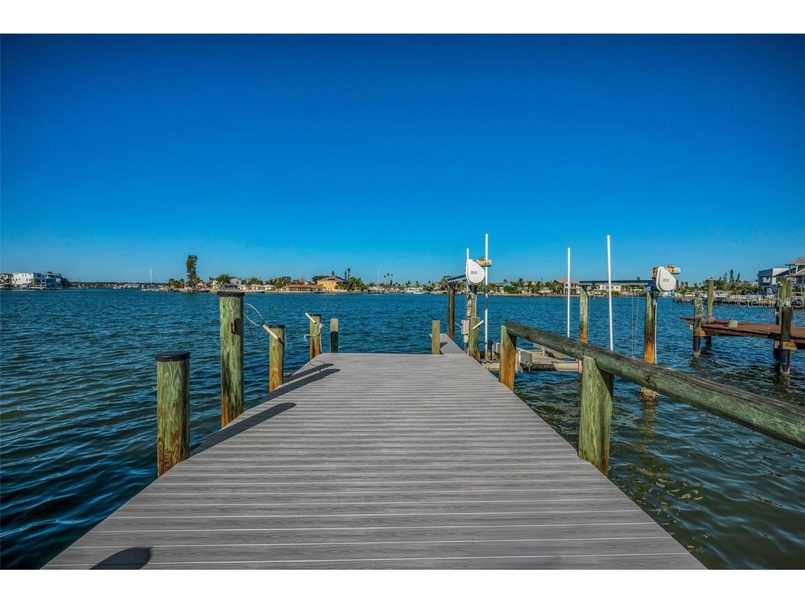 14125 N Bayshore Drive Madeira Beach FL 33708 TB8438525 image49