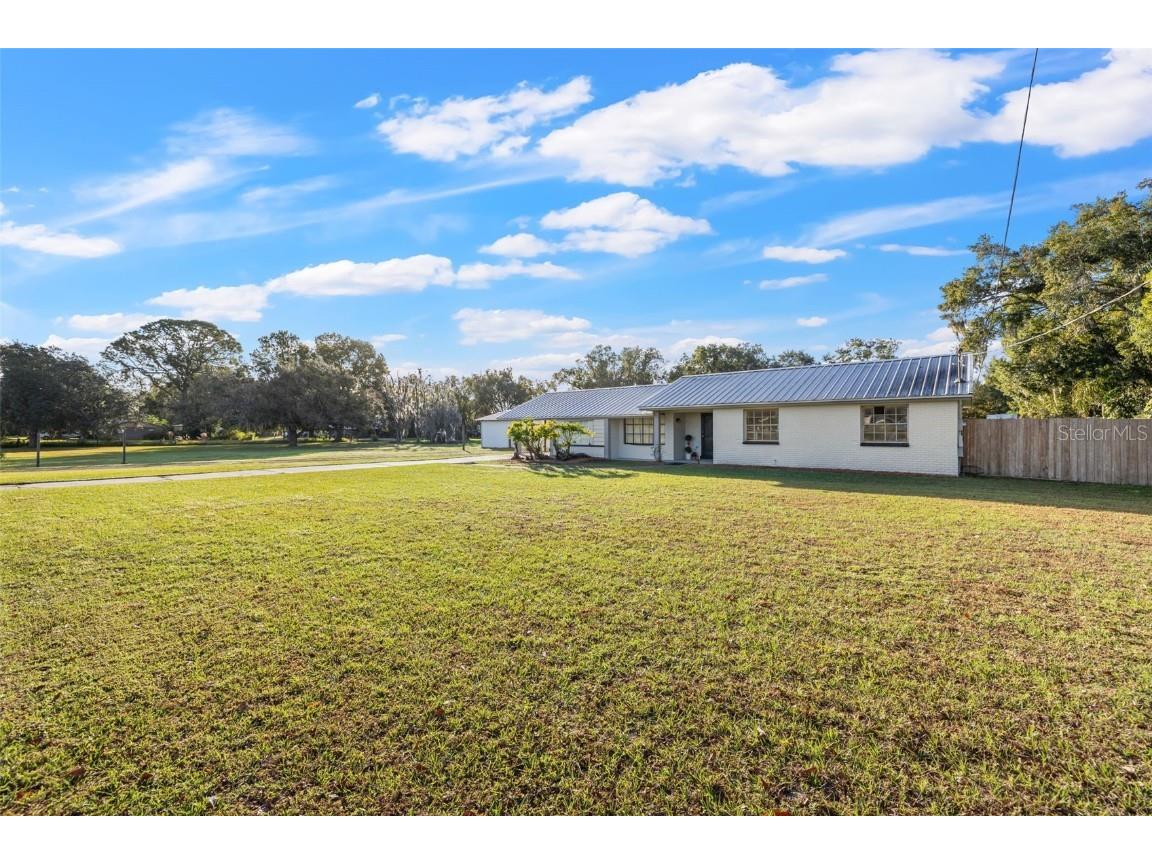 14125 Walden Sheffield Road Dover FL 33527 T3487975 image1