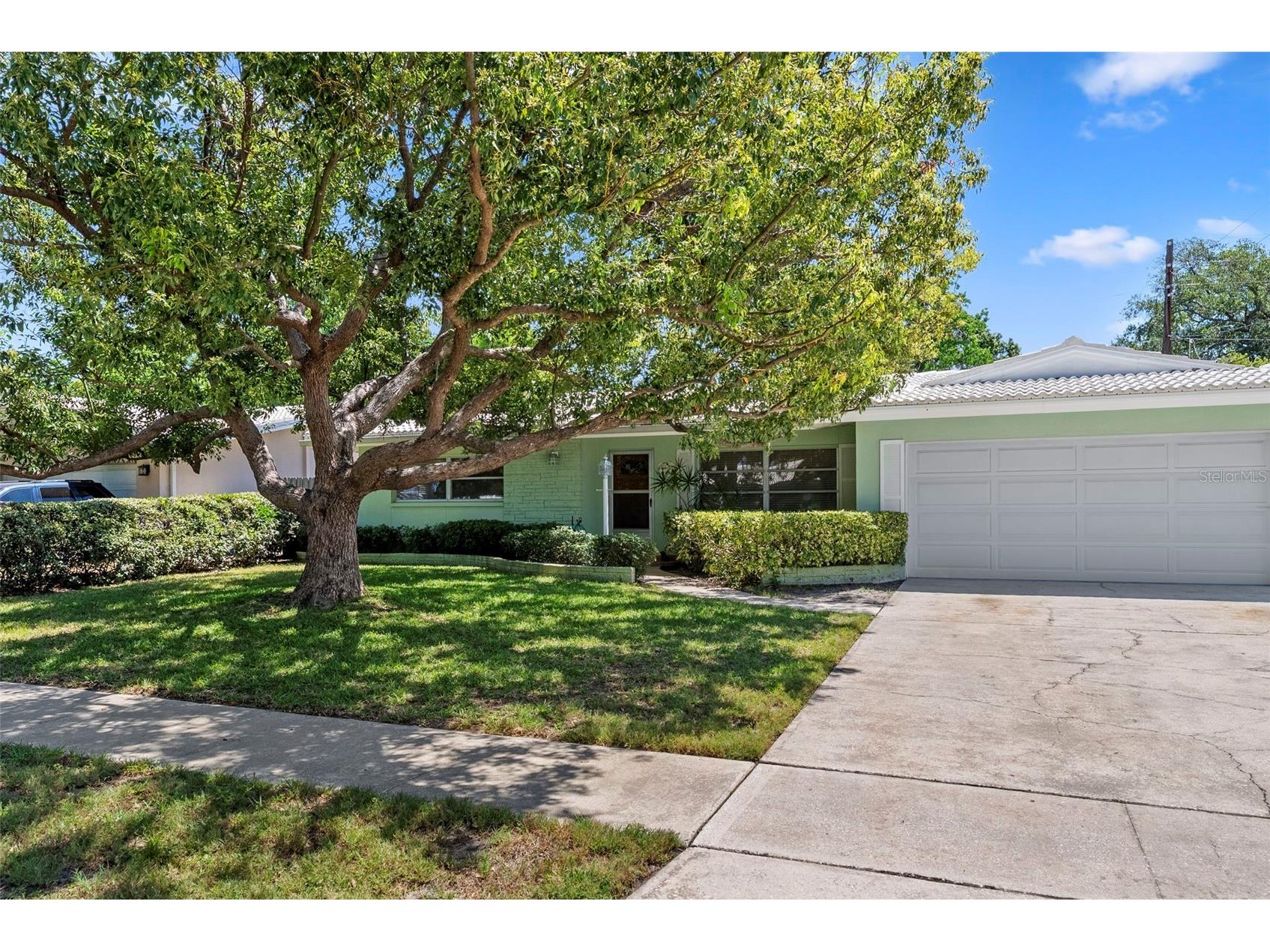 1413 Embassy Drive Clearwater FL 33764 - ALLEN CREEK TB8503509 image20