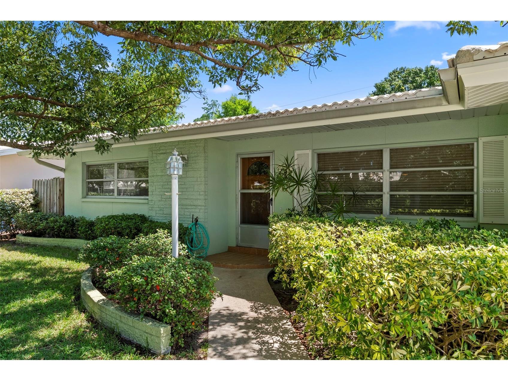 1413 Embassy Drive Clearwater FL 33764 - ALLEN CREEK TB8503509 image3