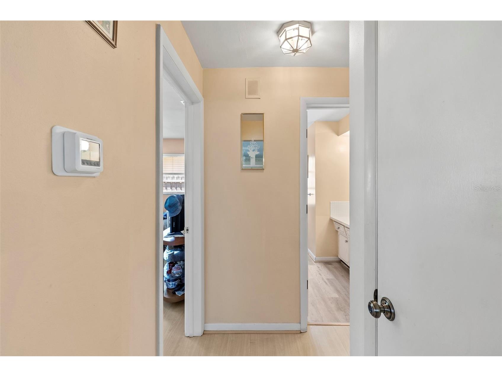 1413 Embassy Drive Clearwater FL 33764 - ALLEN CREEK TB8503509 image7