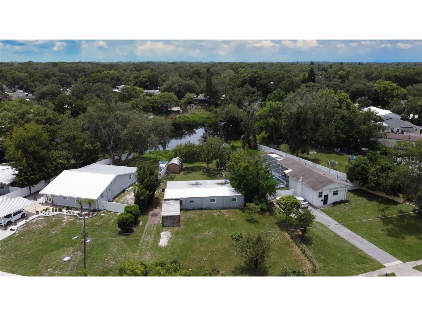 1413 Lake Shore Drive Casselberry FL 32707 - Duck Pond O6326163 image1