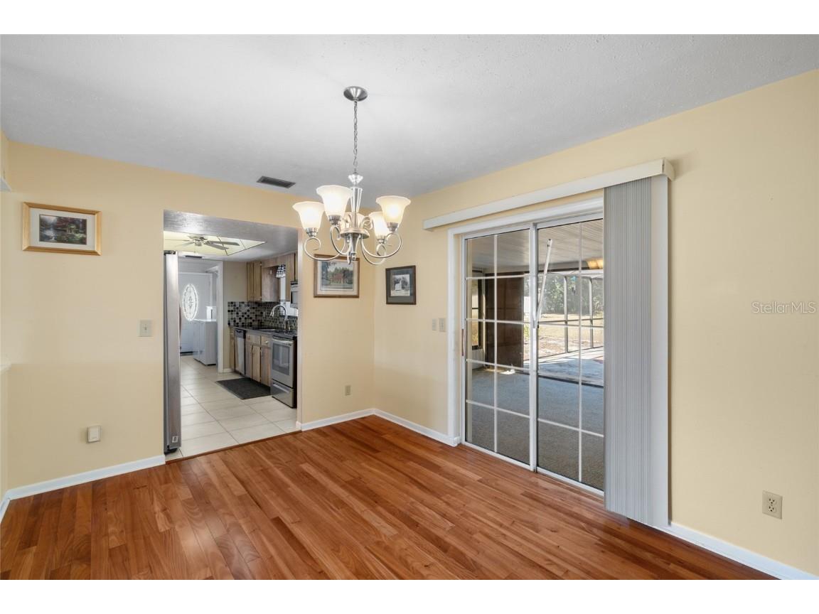 1413 S Saint Cloud Avenue Valrico FL 33594 TB8448630 image10