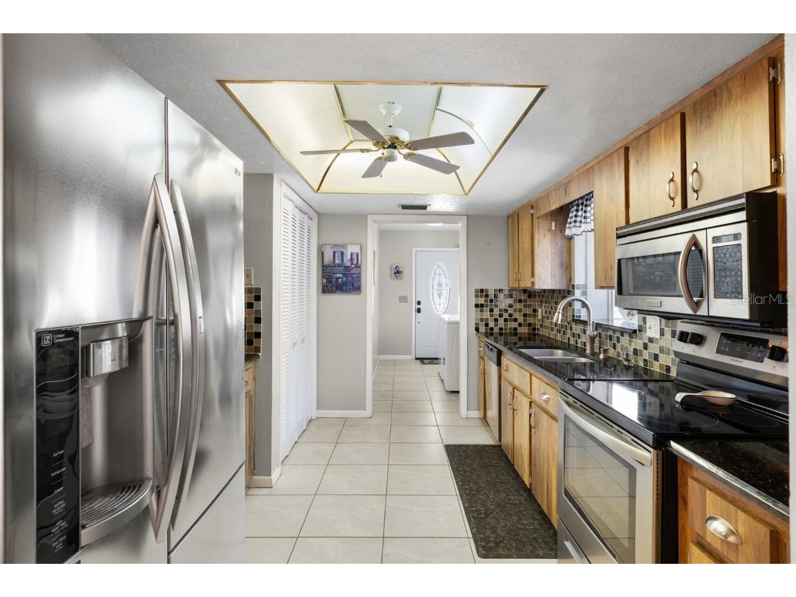 1413 S Saint Cloud Avenue Valrico FL 33594 TB8448630 image11