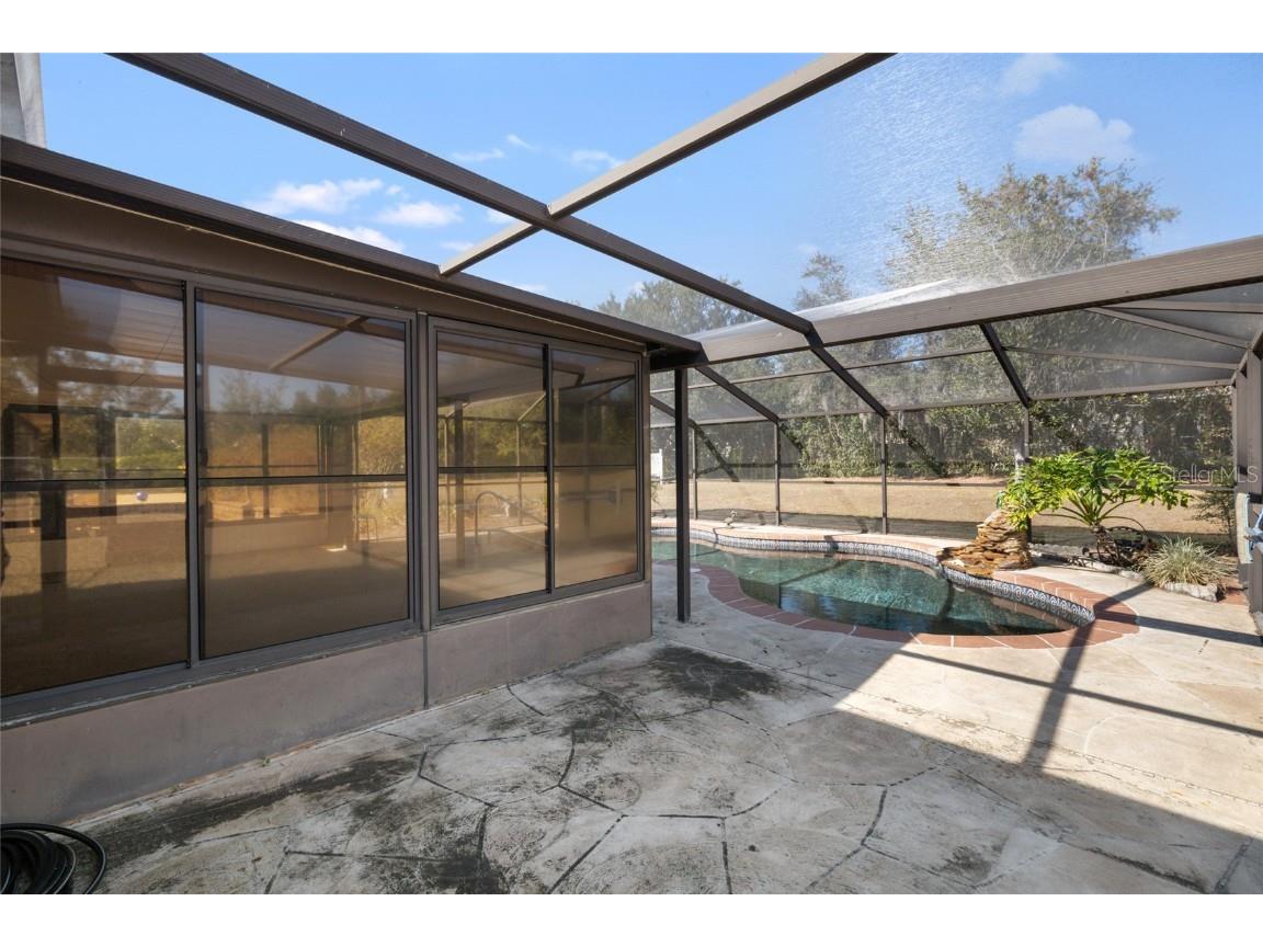 1413 S Saint Cloud Avenue Valrico FL 33594 TB8448630 image33