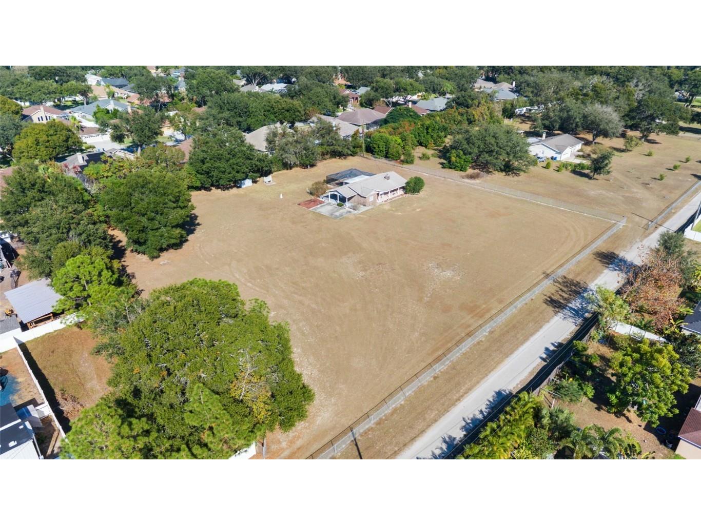 1413 S Saint Cloud Avenue Valrico FL 33594 TB8448630 image46