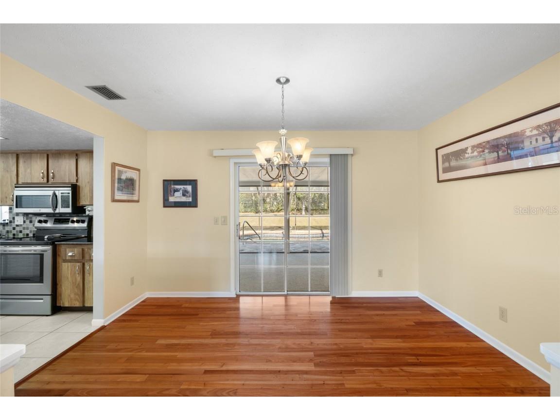 1413 S Saint Cloud Avenue Valrico FL 33594 TB8448630 image9