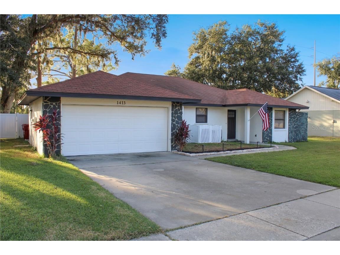 1413 Sandalwood Drive Plant City FL 33563 L4955942 image1