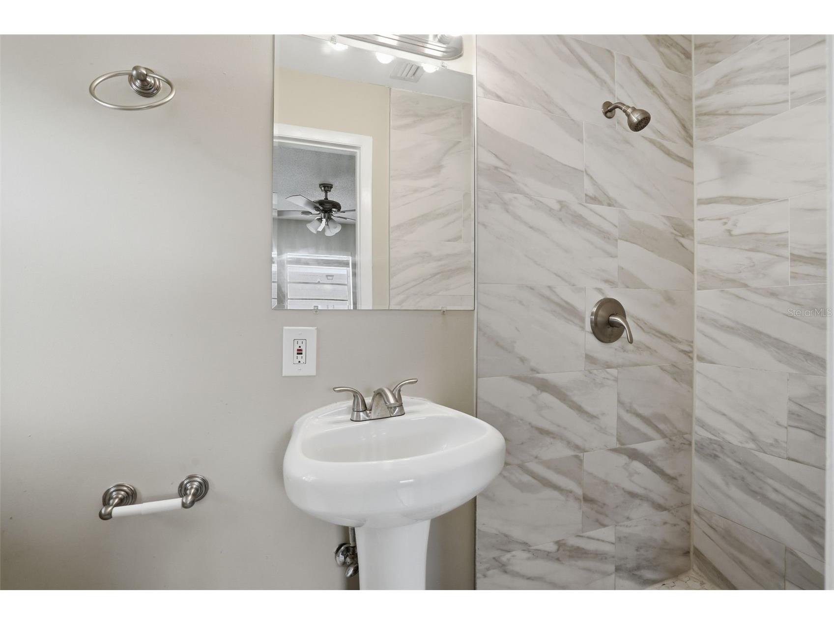 1413 Sunridge Road Orlando FL 32808 O6404864 image16