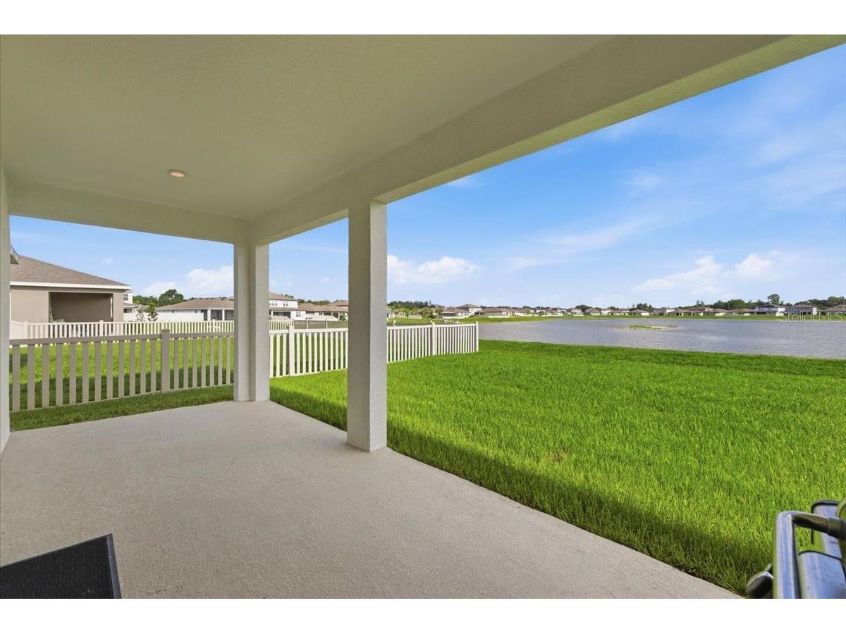1413 Tropical Oasis Avenue Plant City FL 33565 TB8516751 image27