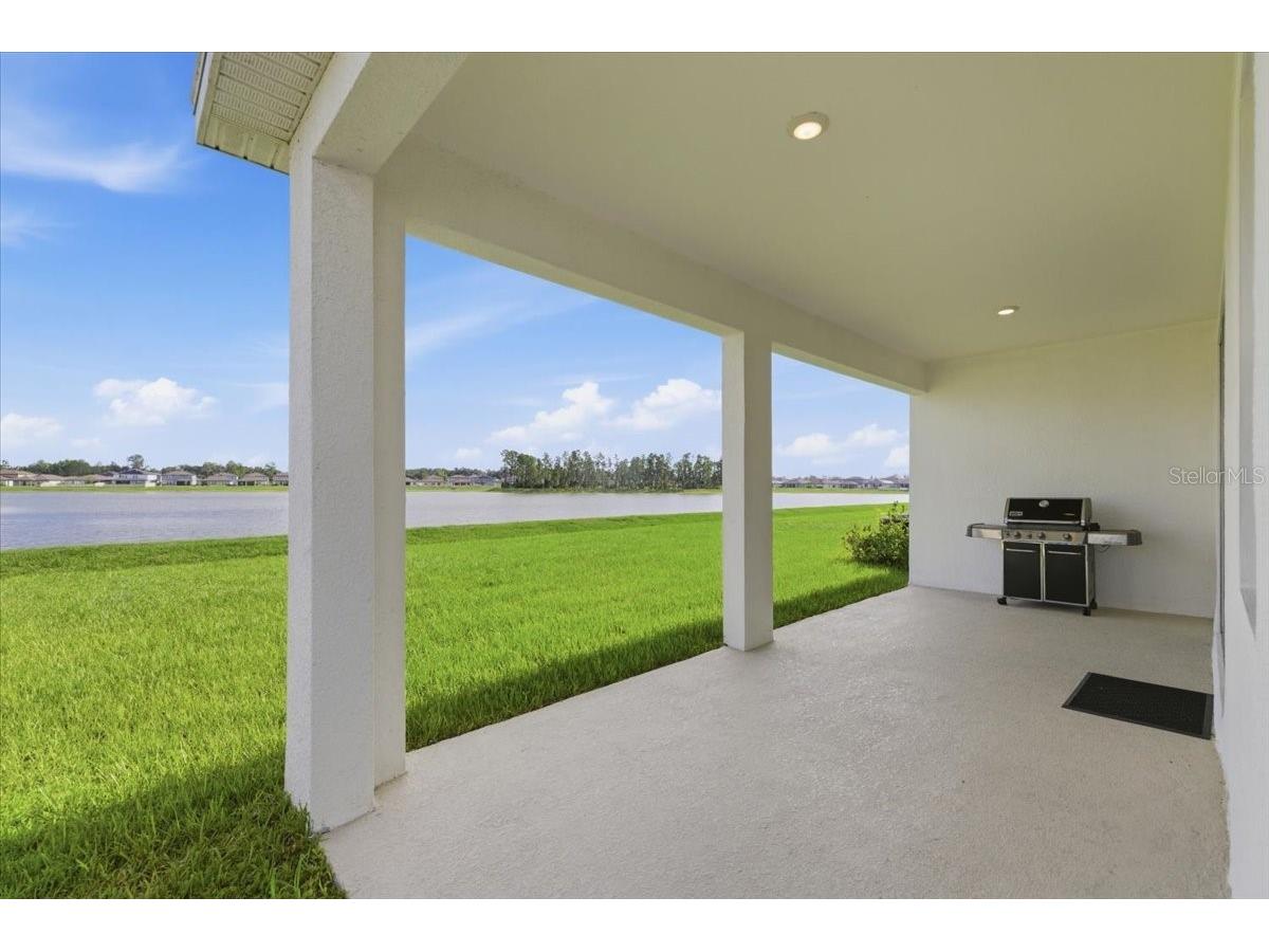 1413 Tropical Oasis Avenue Plant City FL 33565 TB8516751 image3