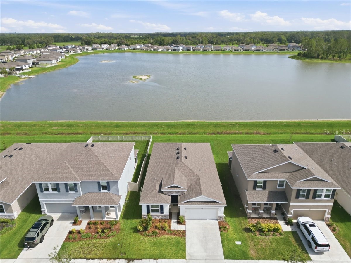 1413 Tropical Oasis Avenue Plant City FL 33565 TB8516751 image31