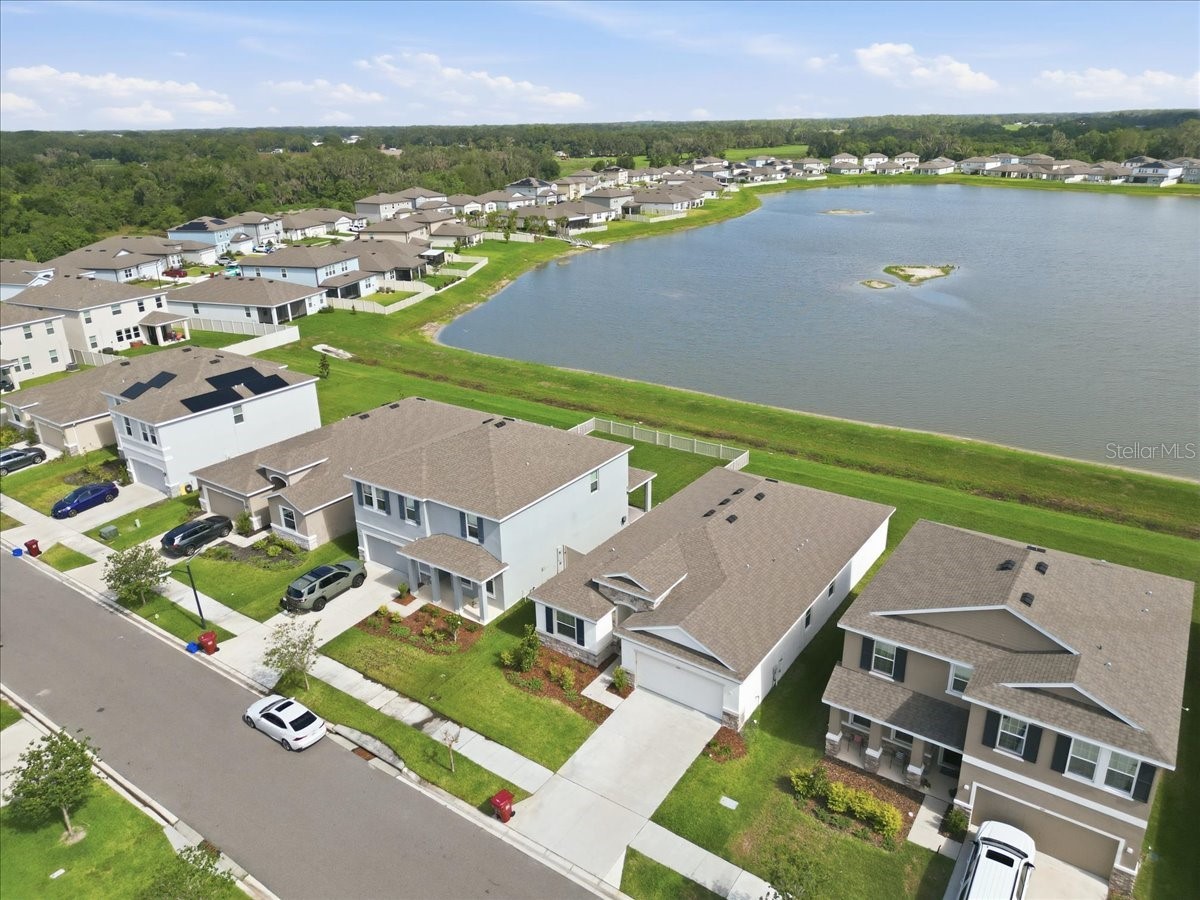 1413 Tropical Oasis Avenue Plant City FL 33565 TB8516751 image33