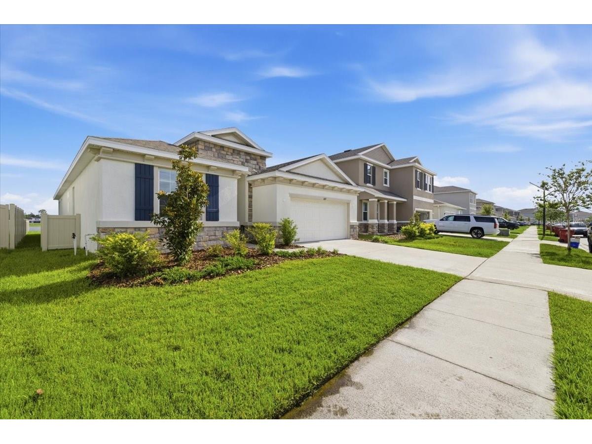 1413 Tropical Oasis Avenue Plant City FL 33565 TB8516751 image38