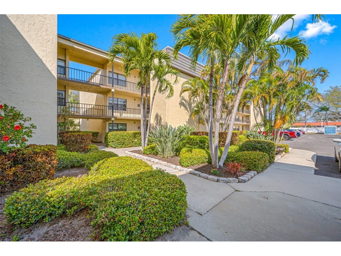 14130 Rosemary Lane #1210 Largo FL 33774 U8232869 image1