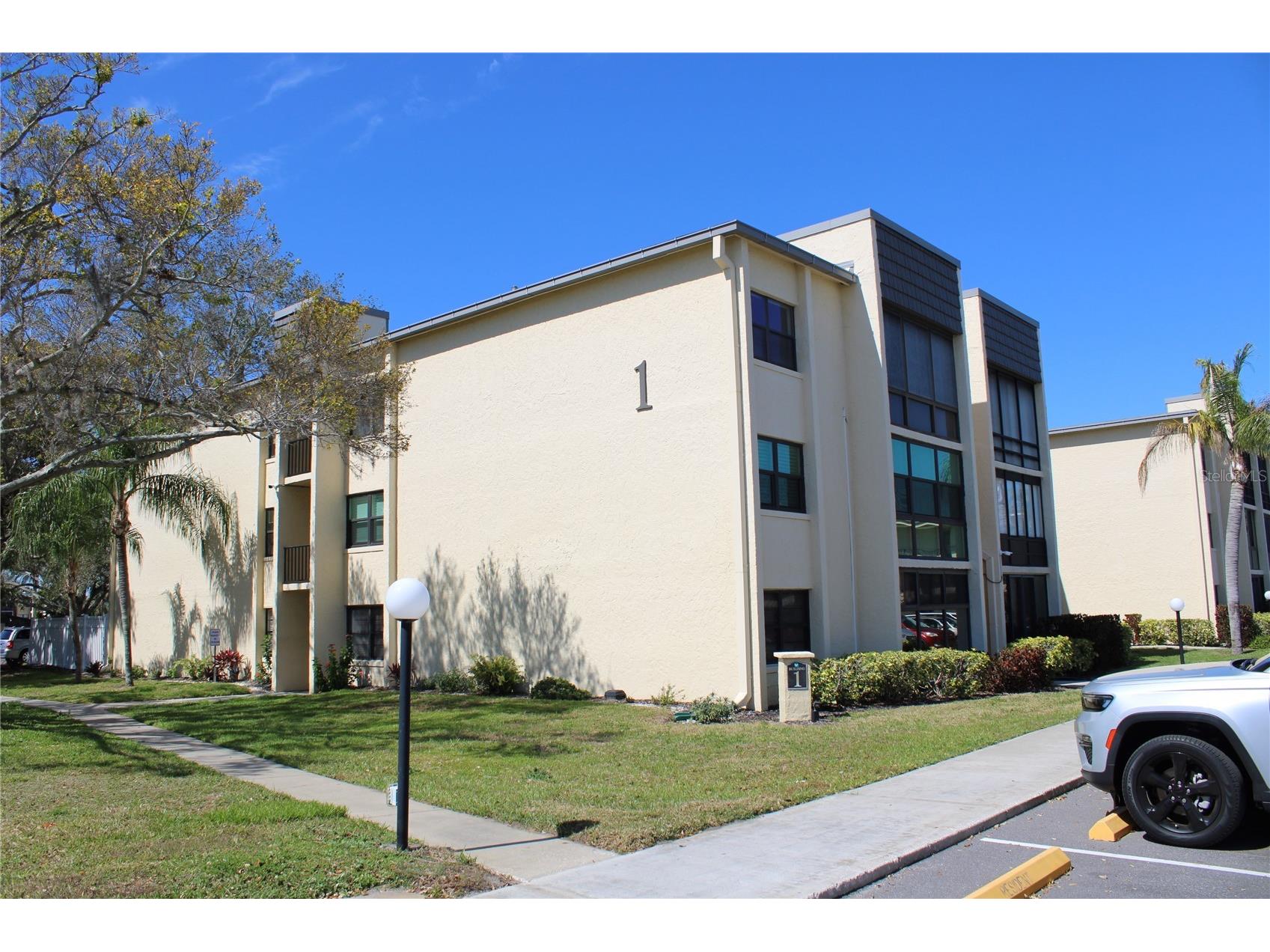 14130 Rosemary Lane #1305 Largo FL 33774 TB8472905 image1