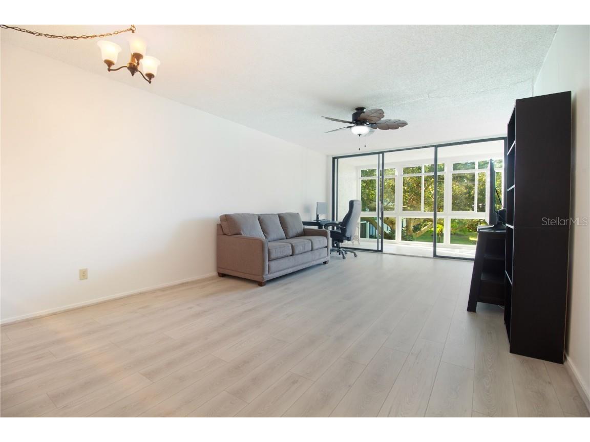 14130 Rosemary Lane #4211 Largo FL 33774 TB8455176 image5