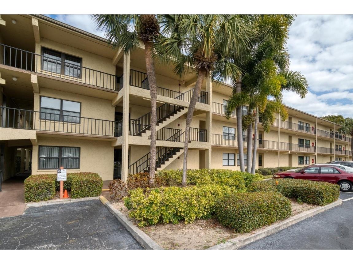 14130 Rosemary Lane #4218 Largo FL 33774 U8189037 image1