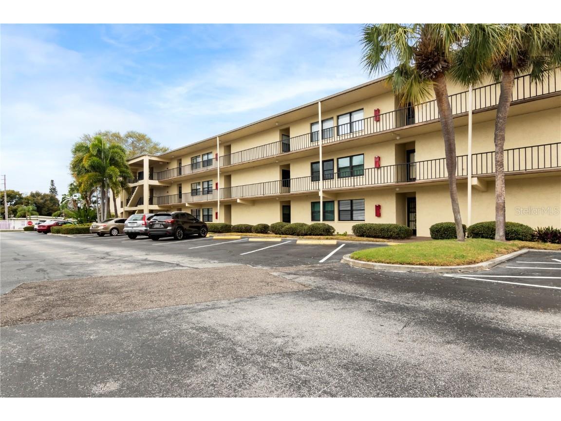 14130 Rosemary Lane #4219 Largo FL 33774 U8157219 image1