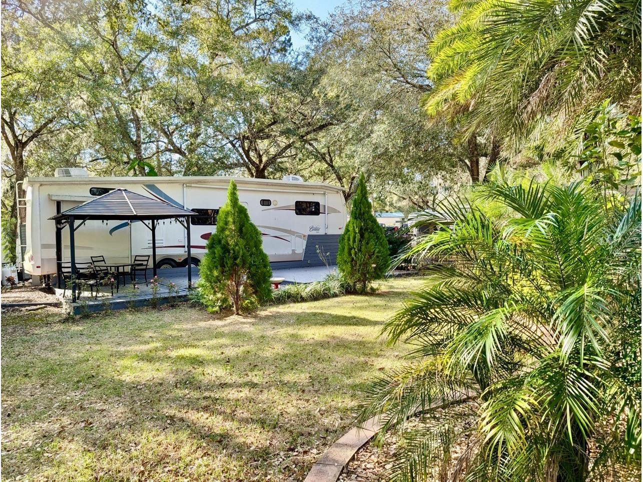 14131 NE 253rd Avenue Road Salt Springs FL 32134 - LITTLE LAKE KERR OM717736 image21