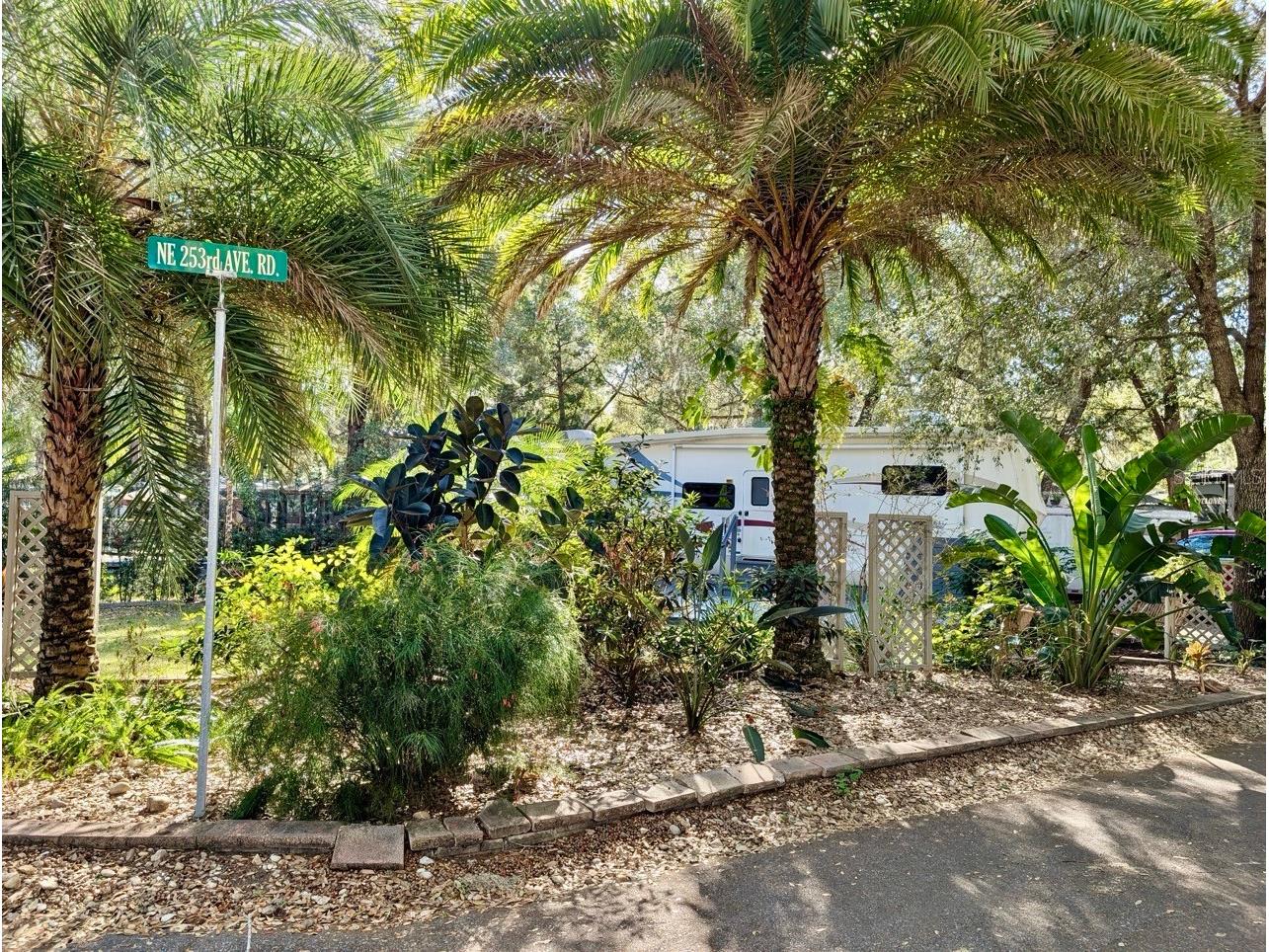 14131 NE 253rd Avenue Road Salt Springs FL 32134 - LITTLE LAKE KERR OM717736 image26