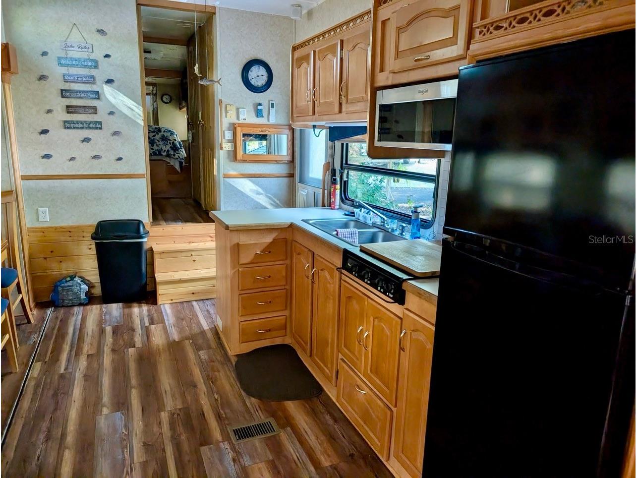 14131 NE 253rd Avenue Road Salt Springs FL 32134 - LITTLE LAKE KERR OM717736 image3