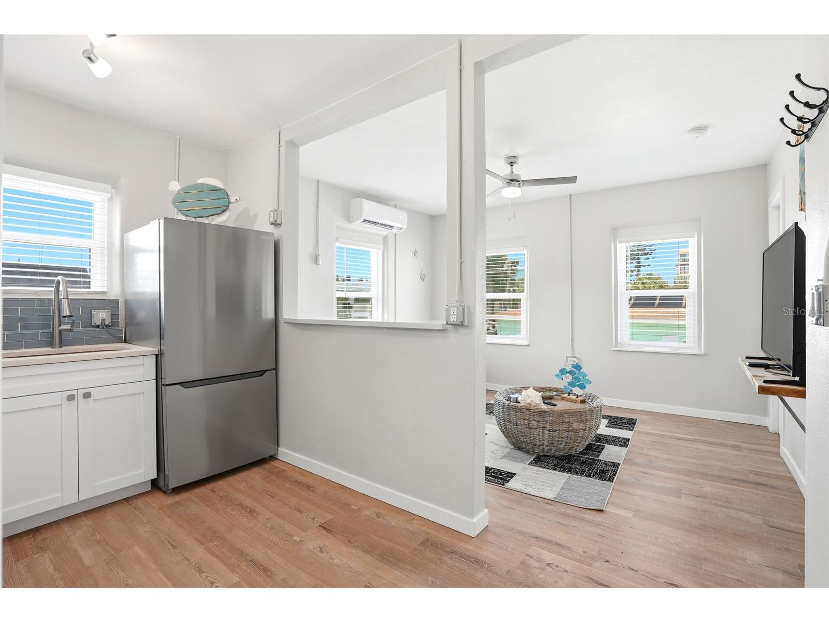14135 Palm Street Madeira Beach FL 33708 TB8516347 image30