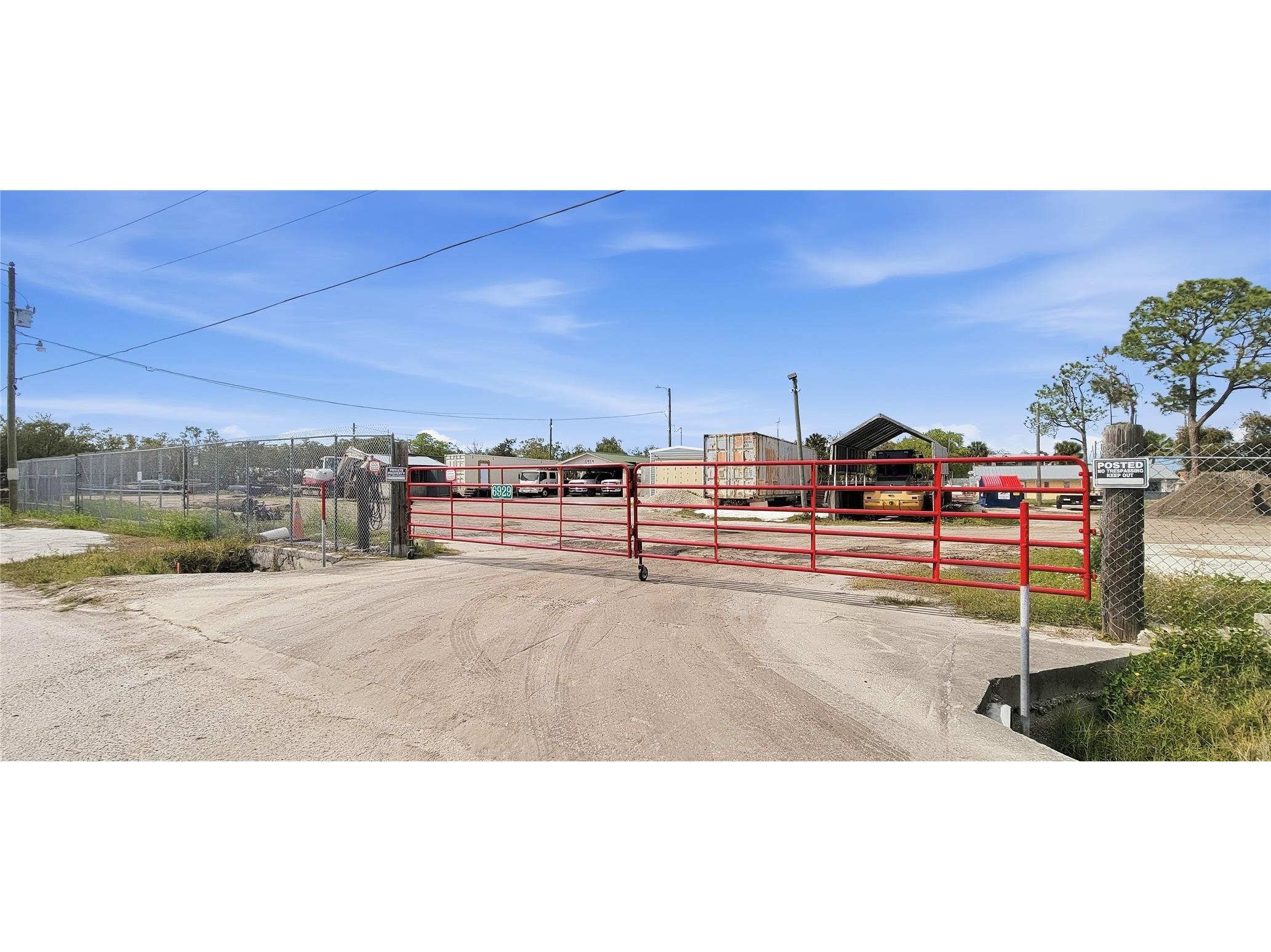 14137 Old Dixie Highway Hudson FL 34667 W7884030 image1