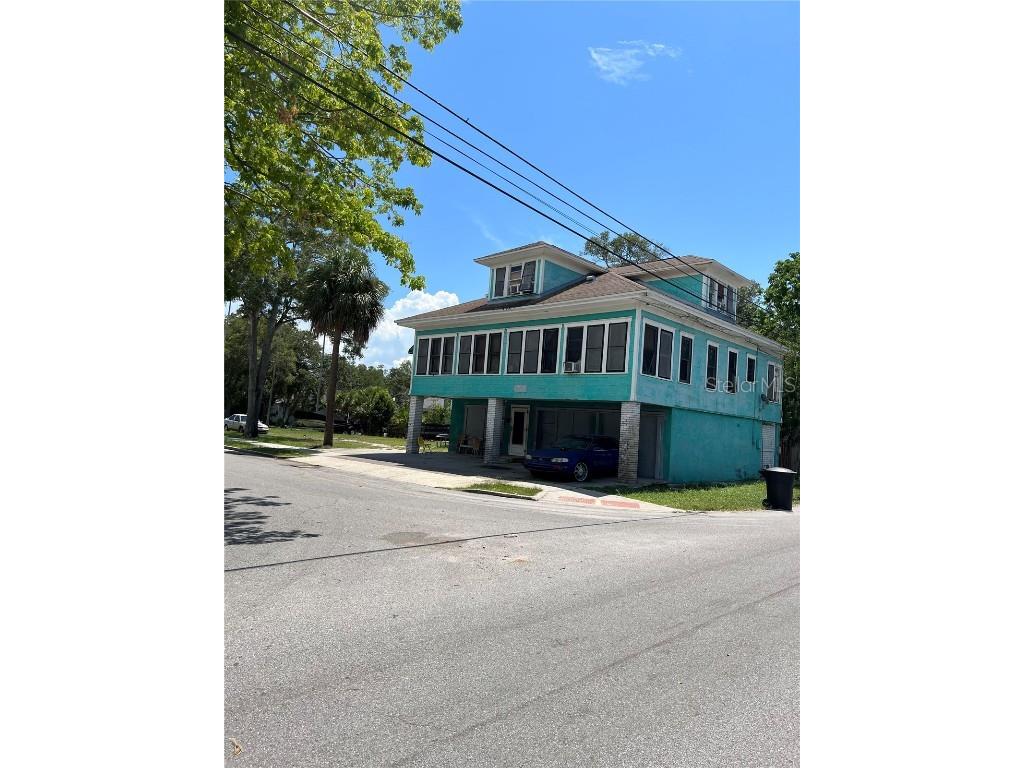 1414 20th Avenue S Saint Petersburg FL 33705 U8216021 image1