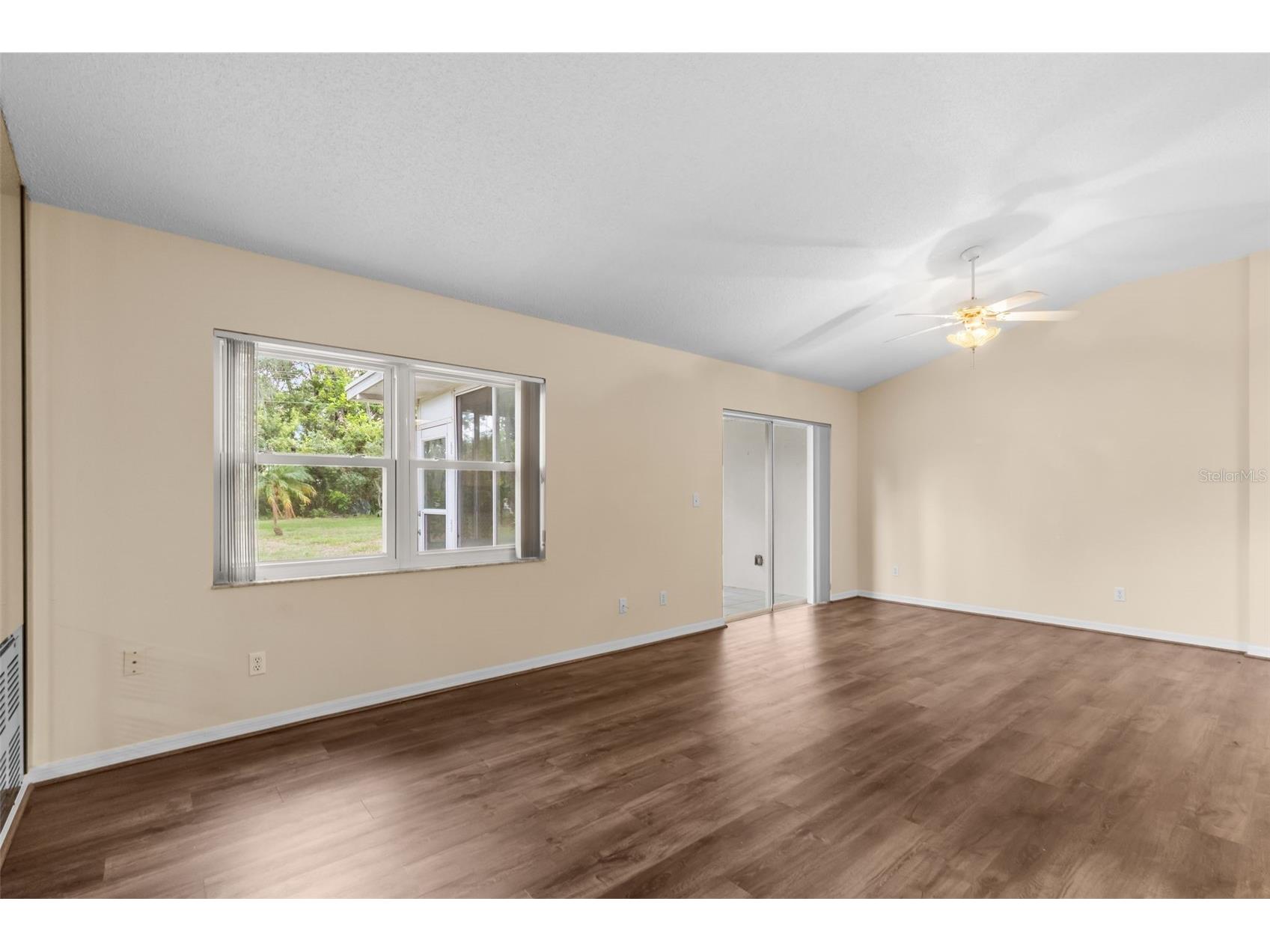1414 Bluewater Drive Sun City Center FL 33573 TB8521086 image14