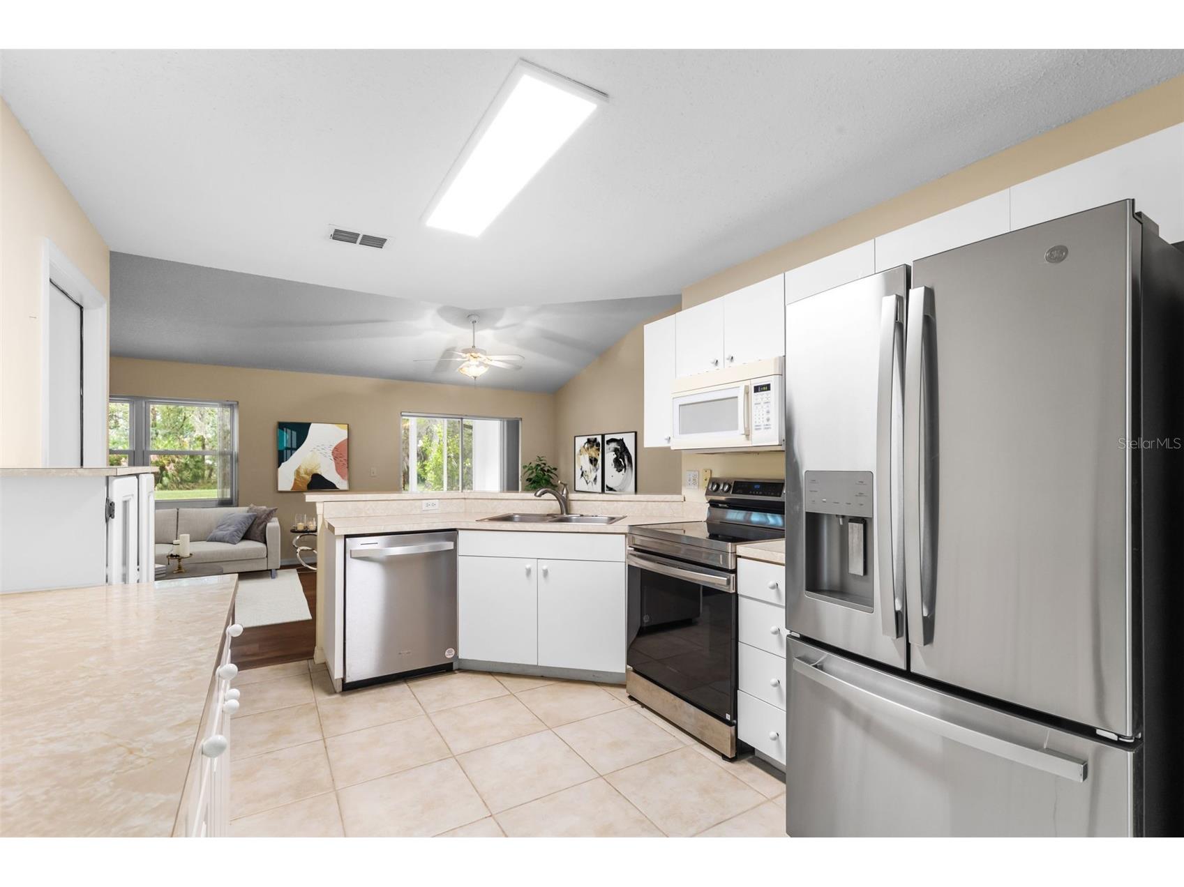 1414 Bluewater Drive Sun City Center FL 33573 TB8521086 image17