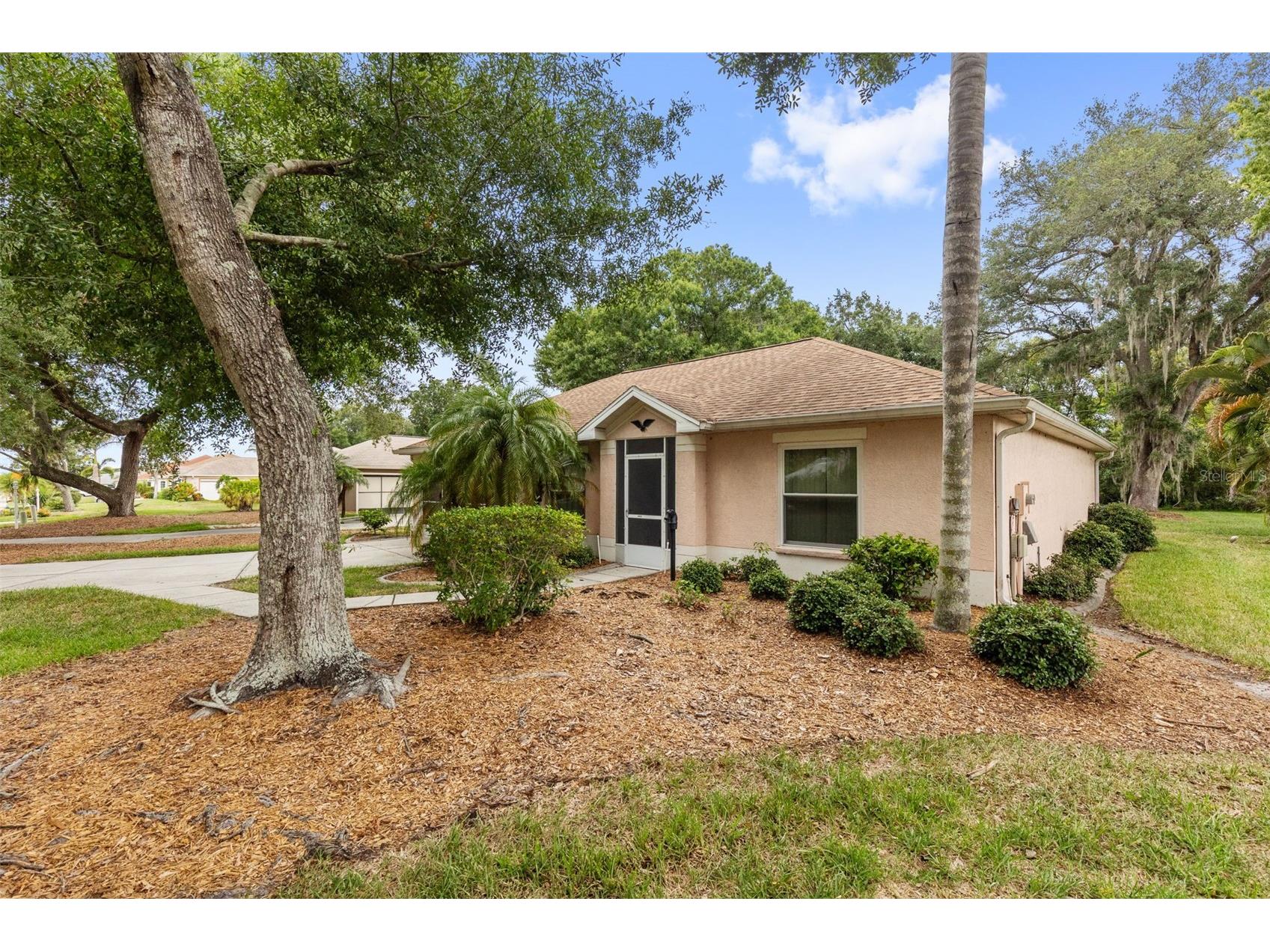 1414 Bluewater Drive Sun City Center FL 33573 TB8521086 image3