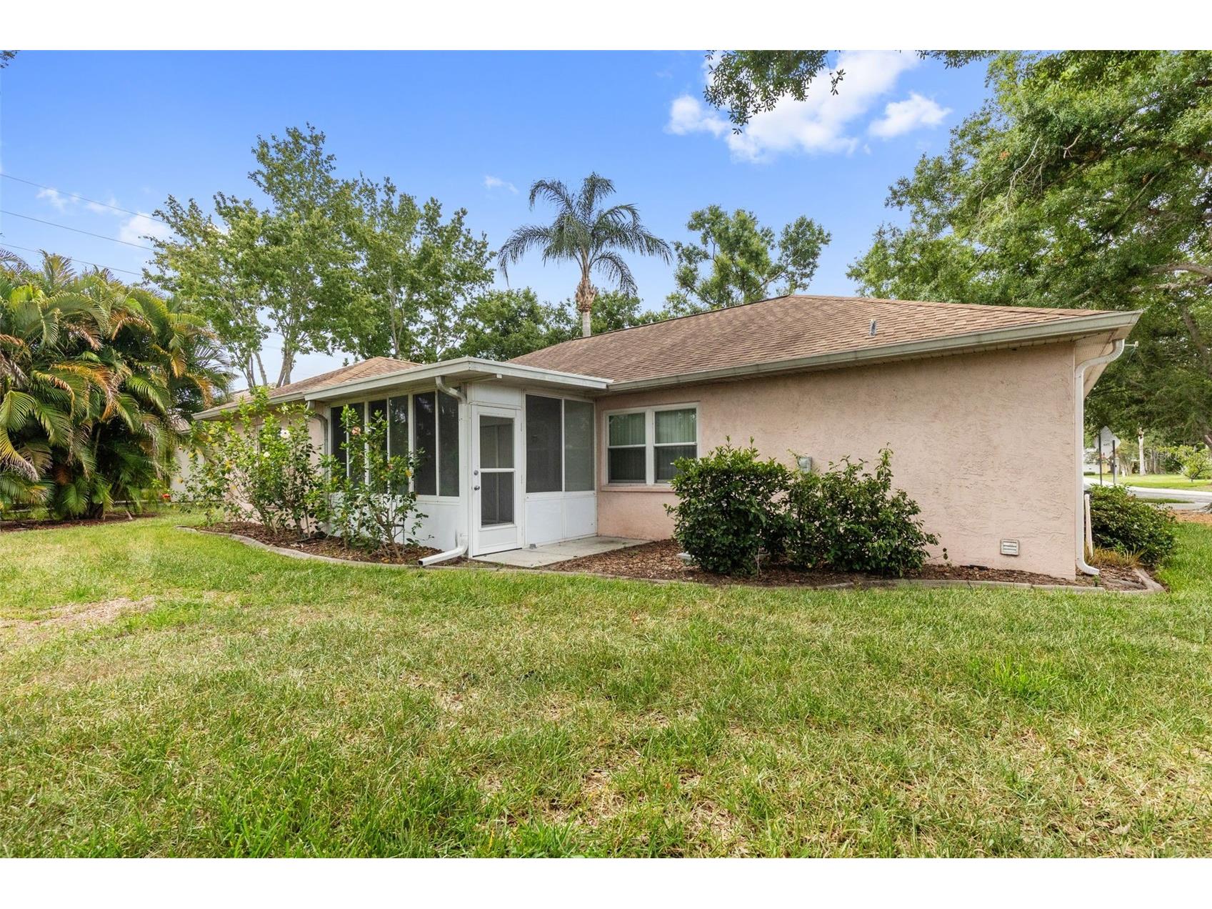 1414 Bluewater Drive Sun City Center FL 33573 TB8521086 image7