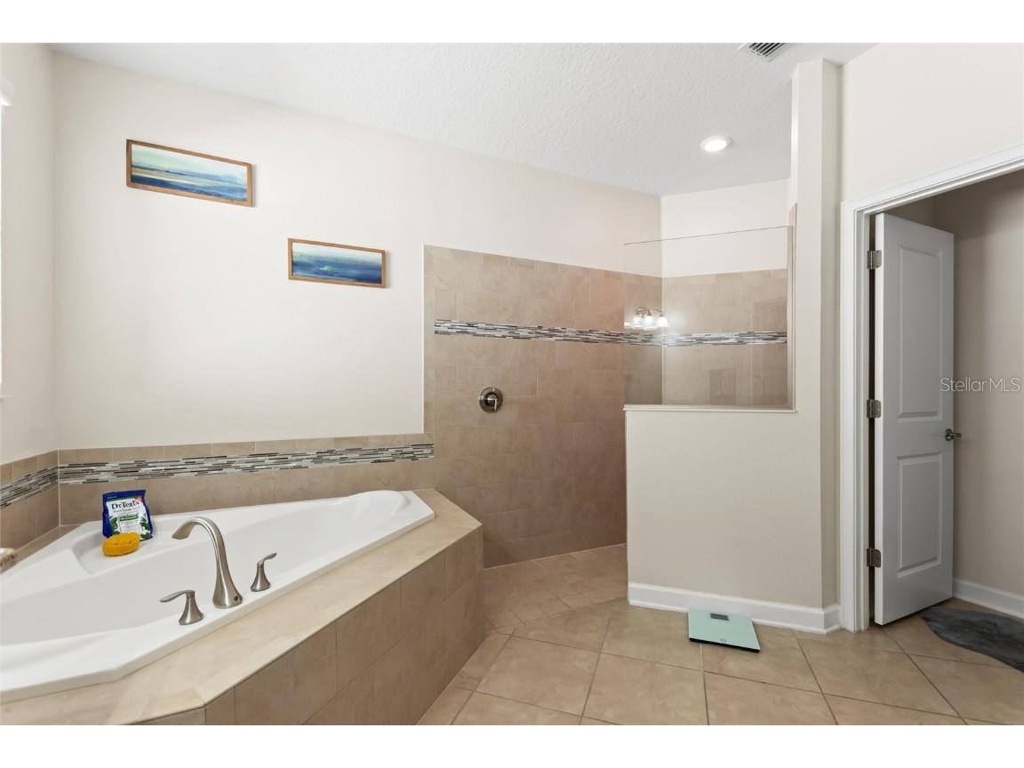 1414 Clubman Dr Davenport FL 33896 S5138919 image18