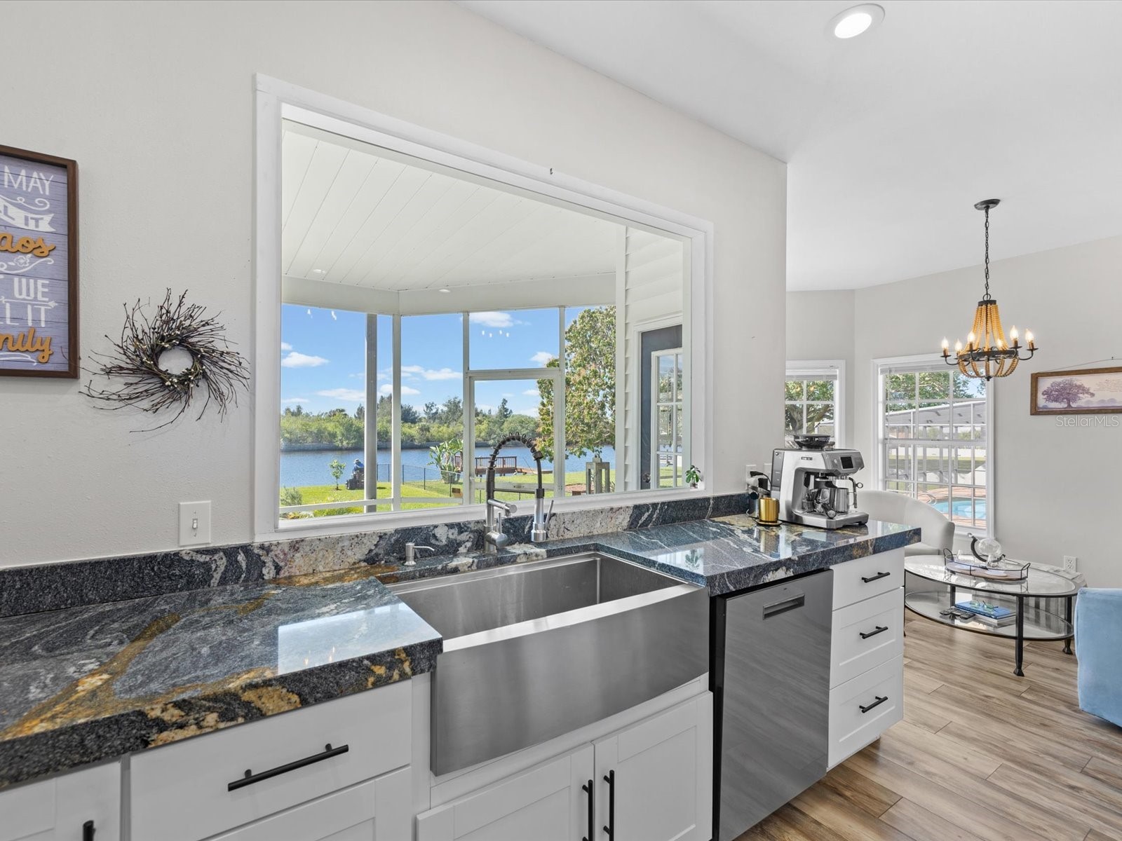 1414 Deirdre Drive Ruskin FL 33570 TB8489781 image24