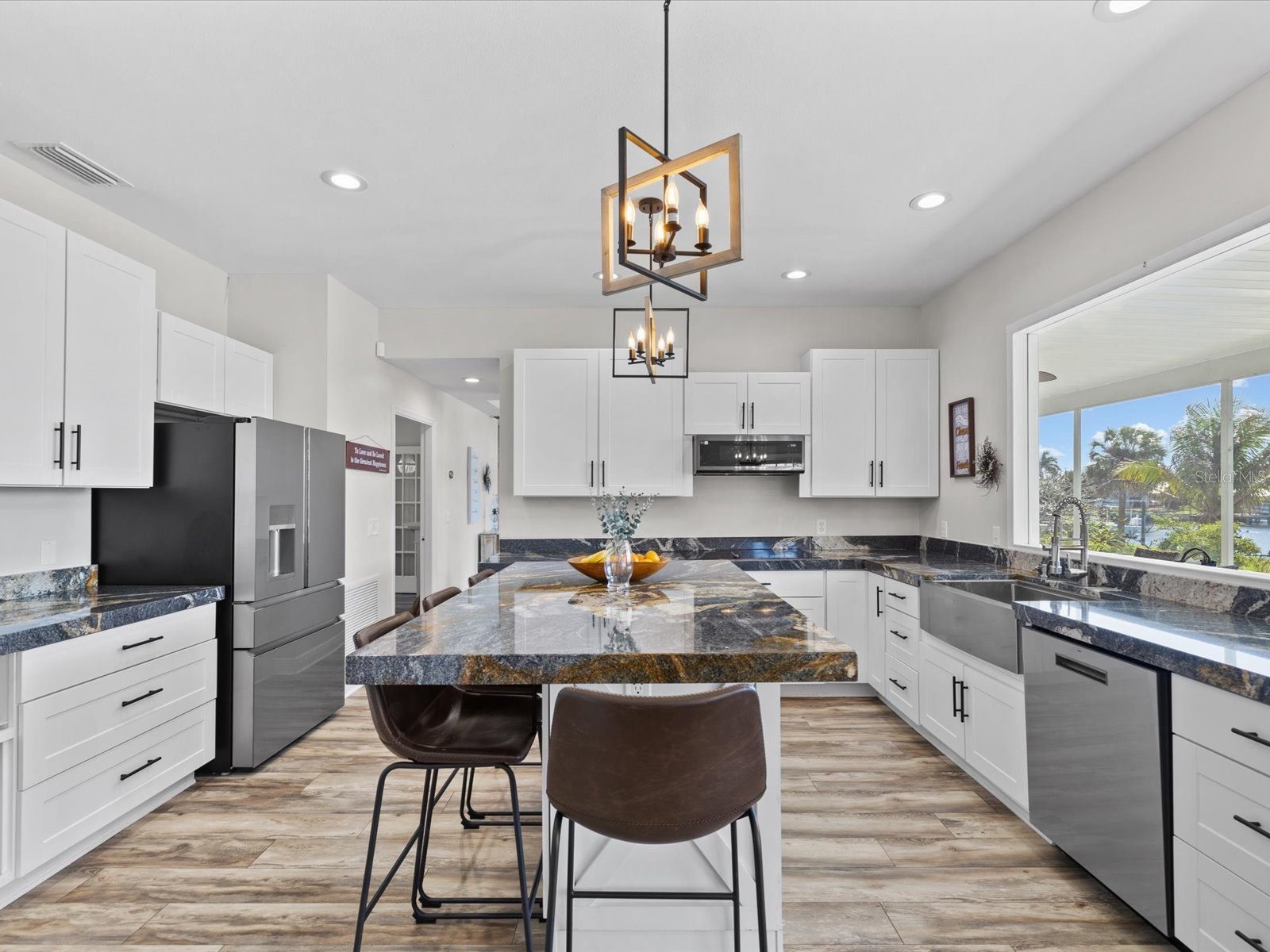 1414 Deirdre Drive Ruskin FL 33570 TB8489781 image4