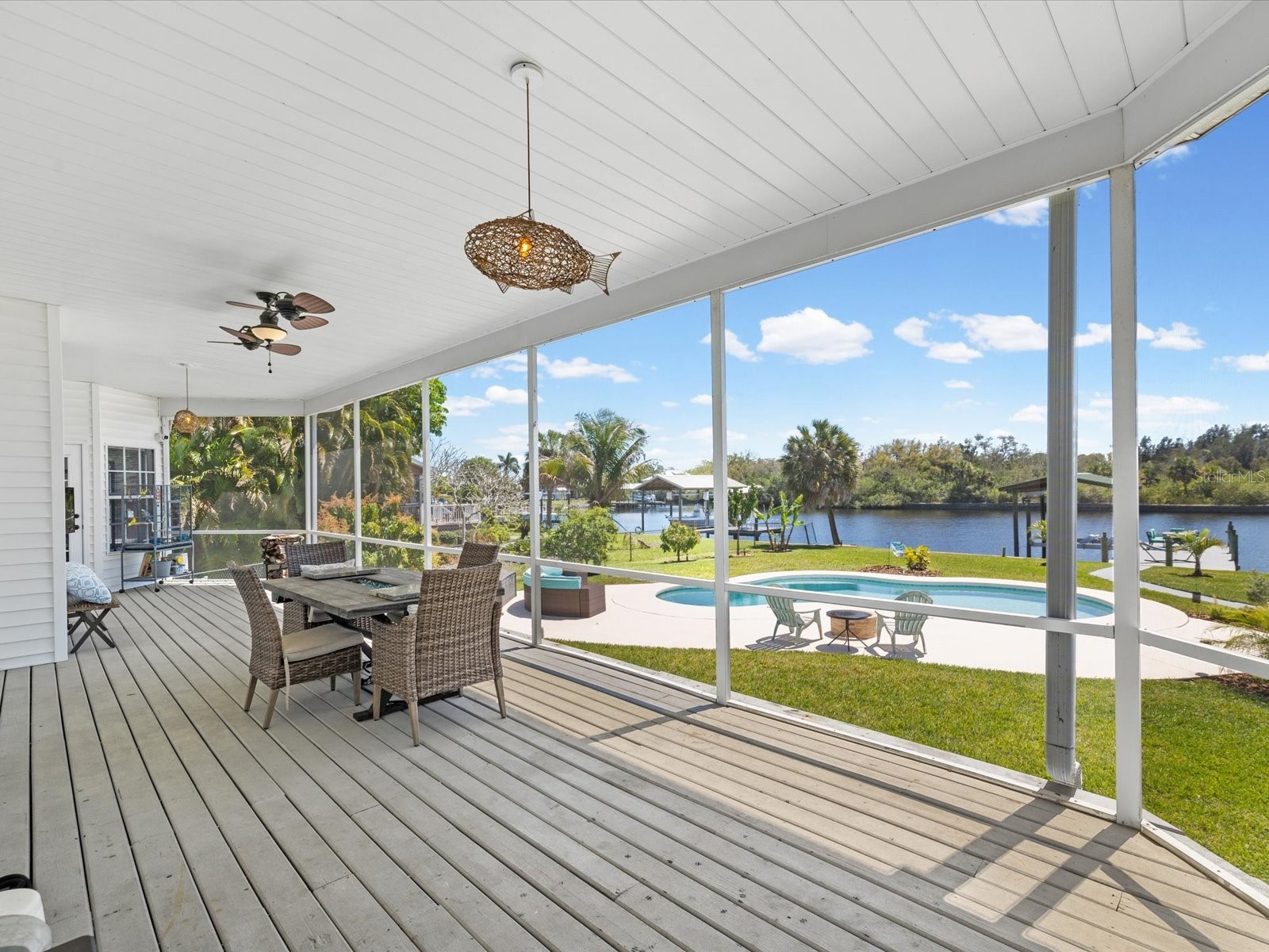 1414 Deirdre Drive Ruskin FL 33570 TB8489781 image55