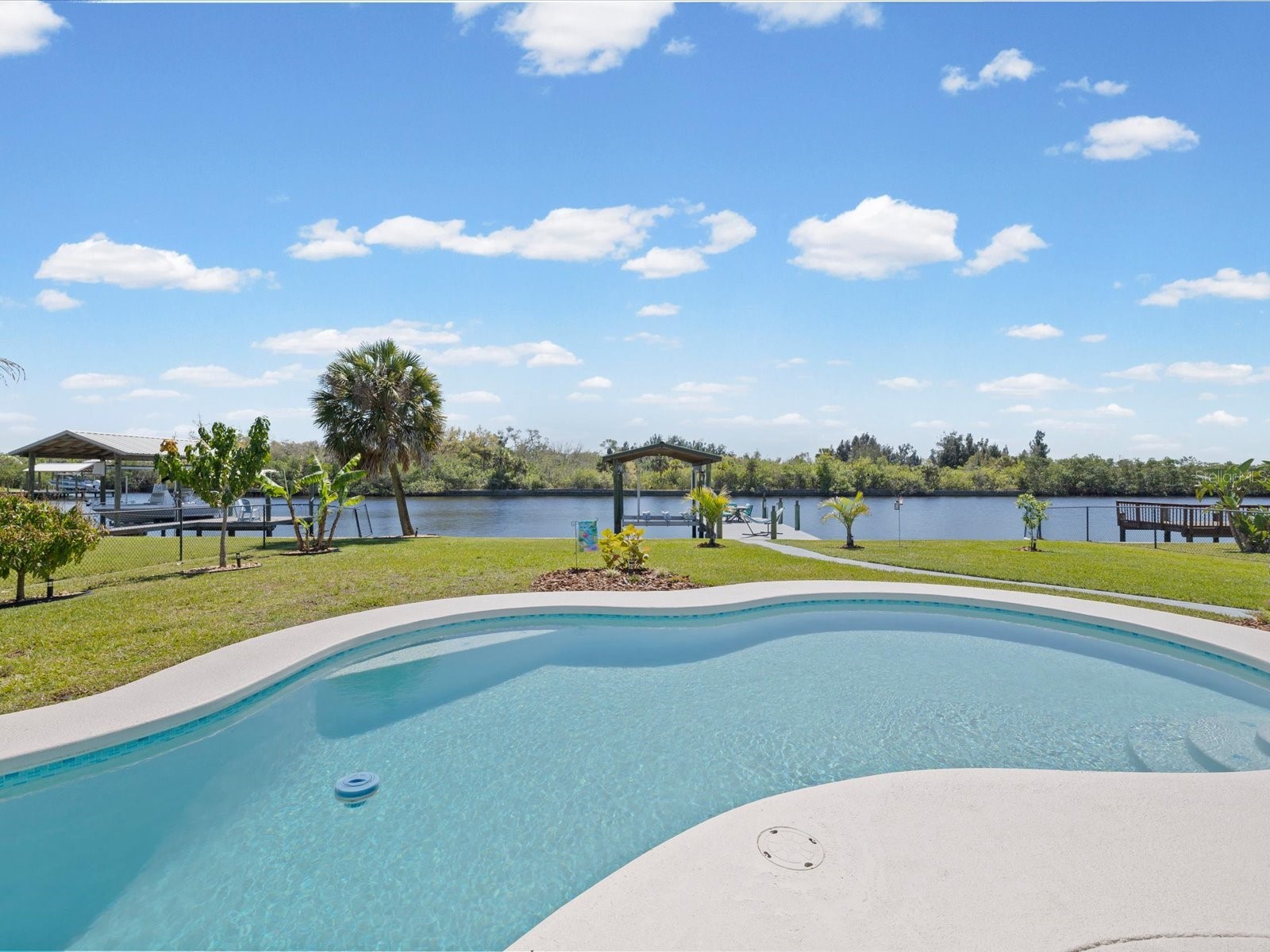1414 Deirdre Drive Ruskin FL 33570 TB8489781 image62