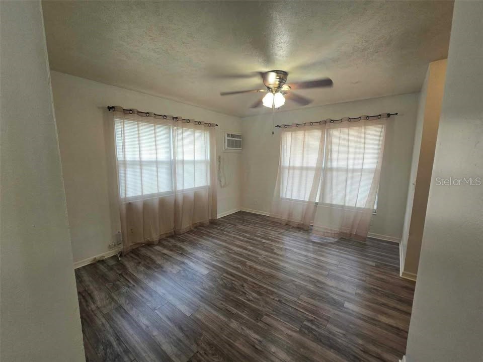1414 E 108th Avenue Tampa FL 33612 TB8481744 image15