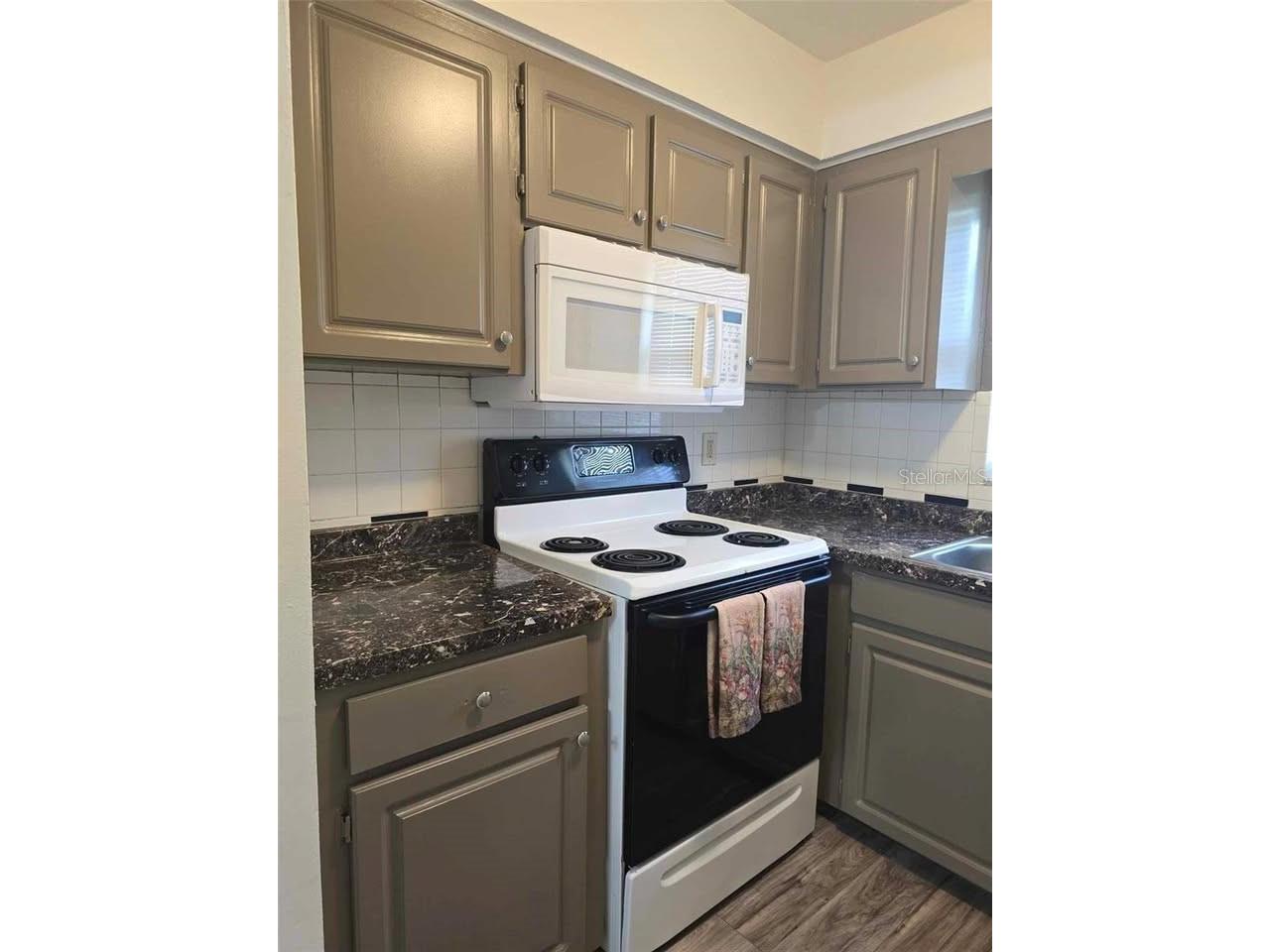 1414 E 108th Avenue Tampa FL 33612 TB8481744 image9
