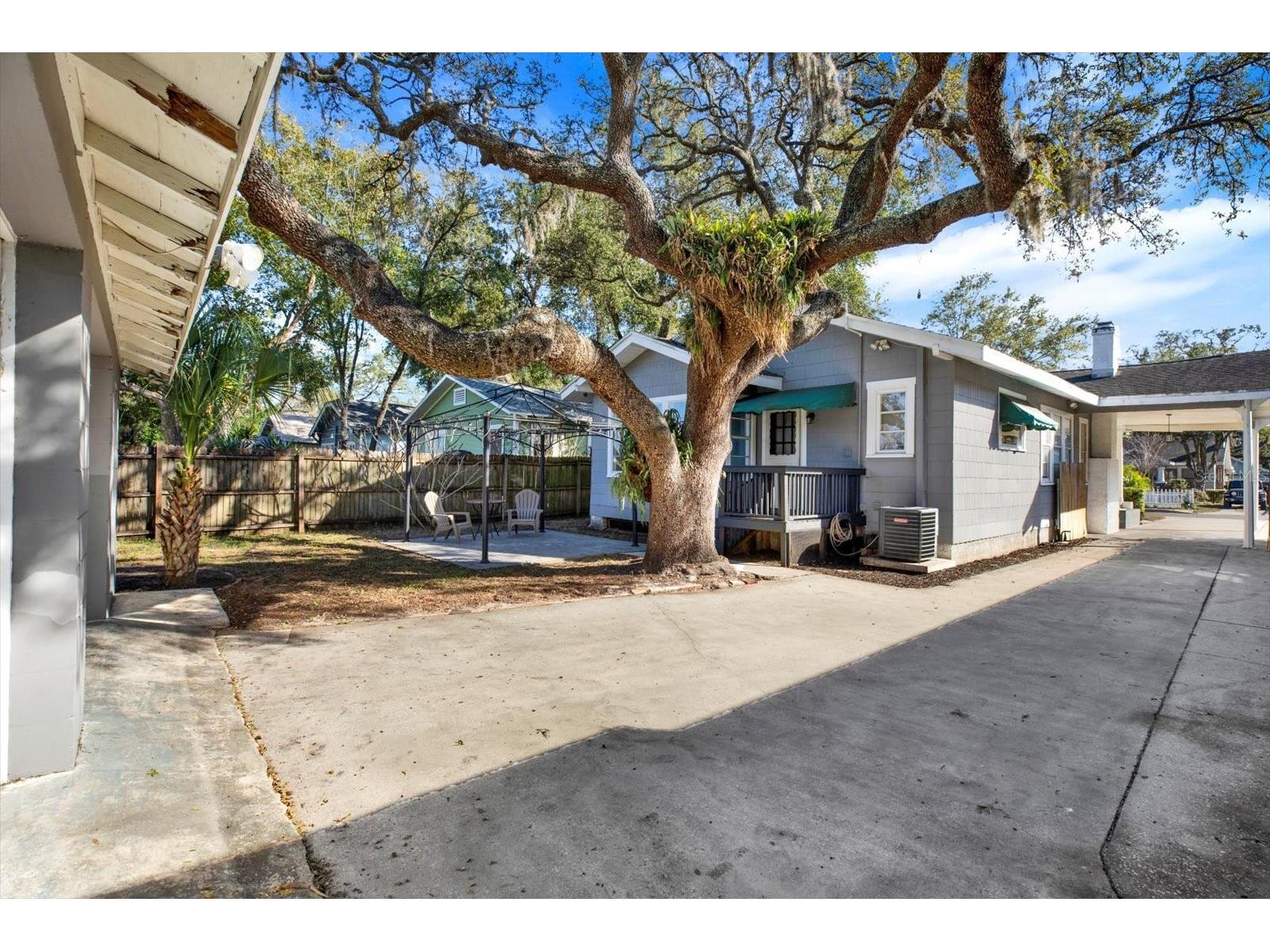 1414 E Paris Street Tampa FL 33604 TB8468525 image18